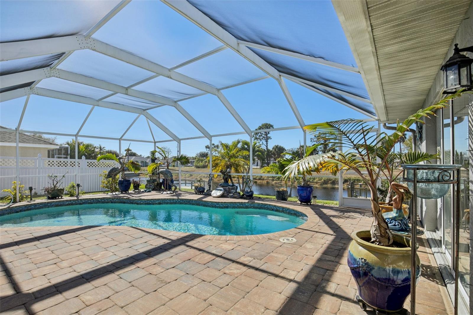 Image 2 of 32 For 257 Medalist Road