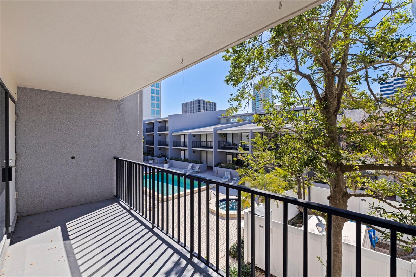 Image 32 of 67 For 301 2nd Street N 7