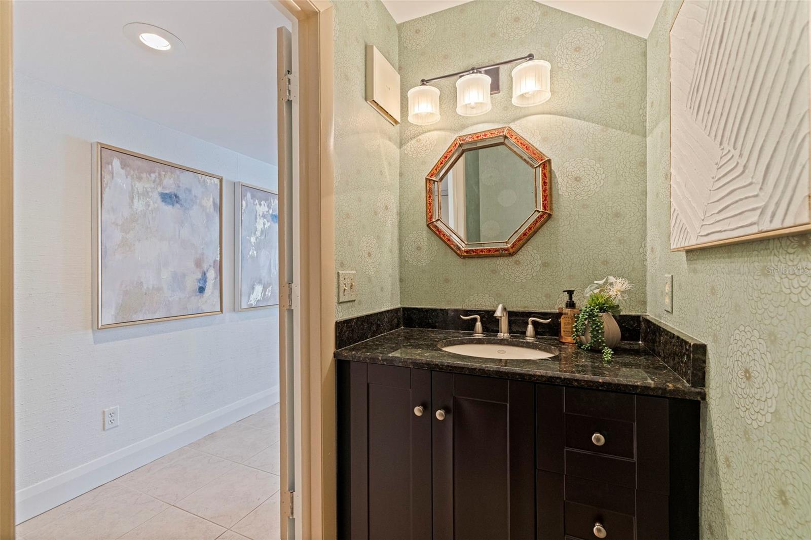 Image 4 of 67 For 301 2nd Street N 7