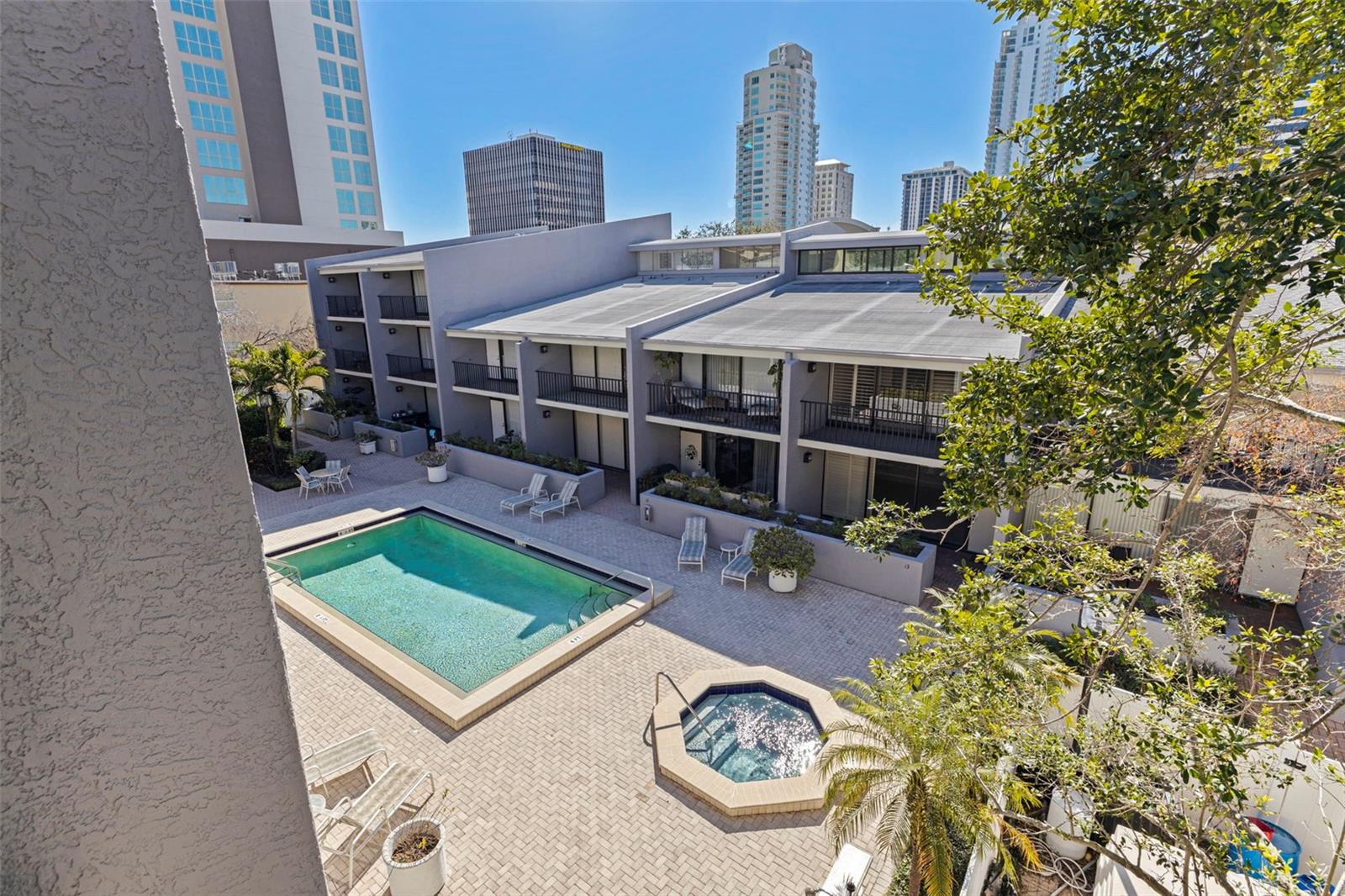 Image 48 of 67 For 301 2nd Street N 7