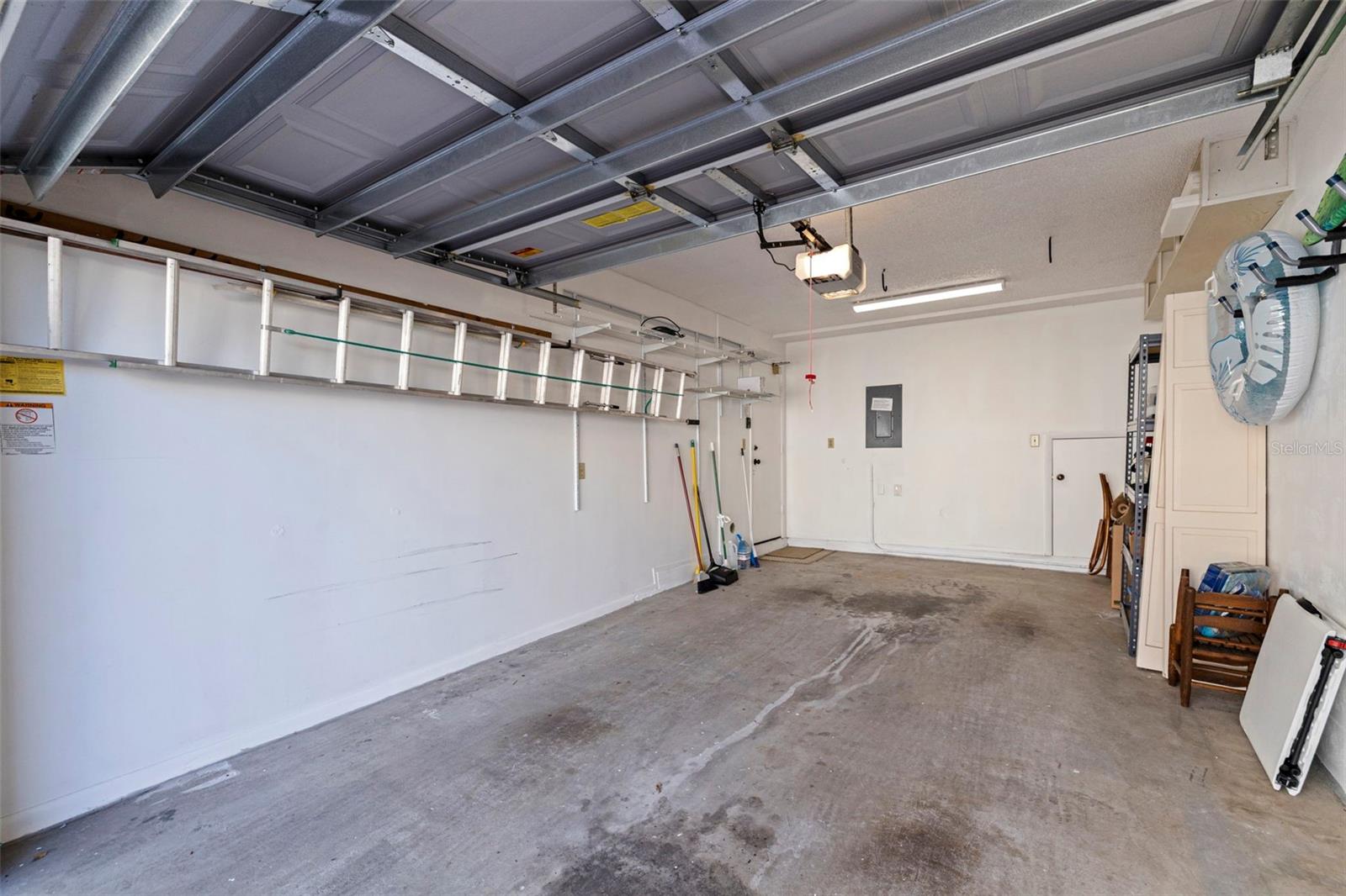 Image 53 of 67 For 301 2nd Street N 7