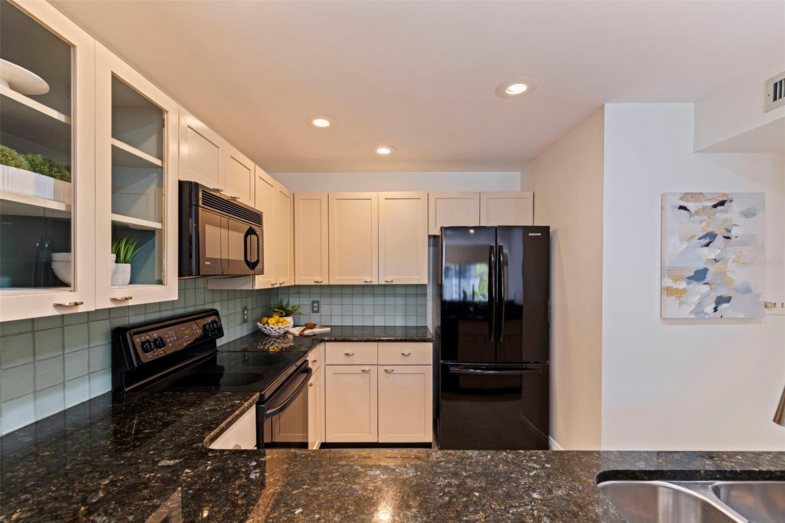 Image 9 of 67 For 301 2nd Street N 7