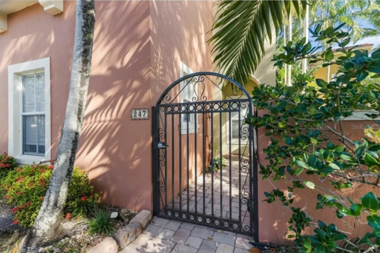 Image 2 of 16 For 247 Lake Monterey Circle