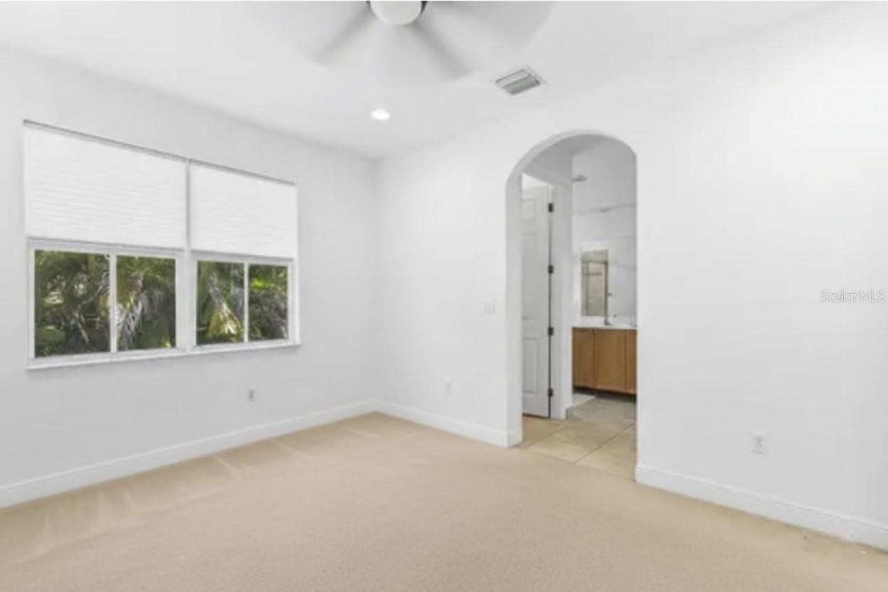 Image 9 of 16 For 247 Lake Monterey Circle