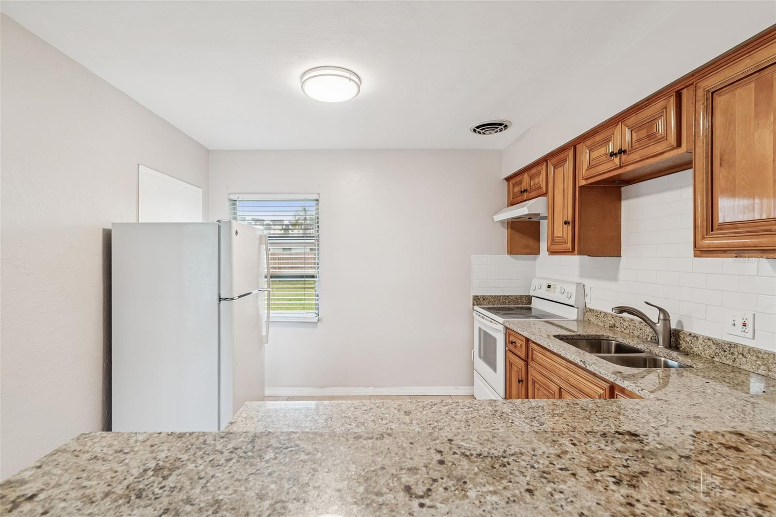 Image 11 of 44 For 10970 Grove Terrace