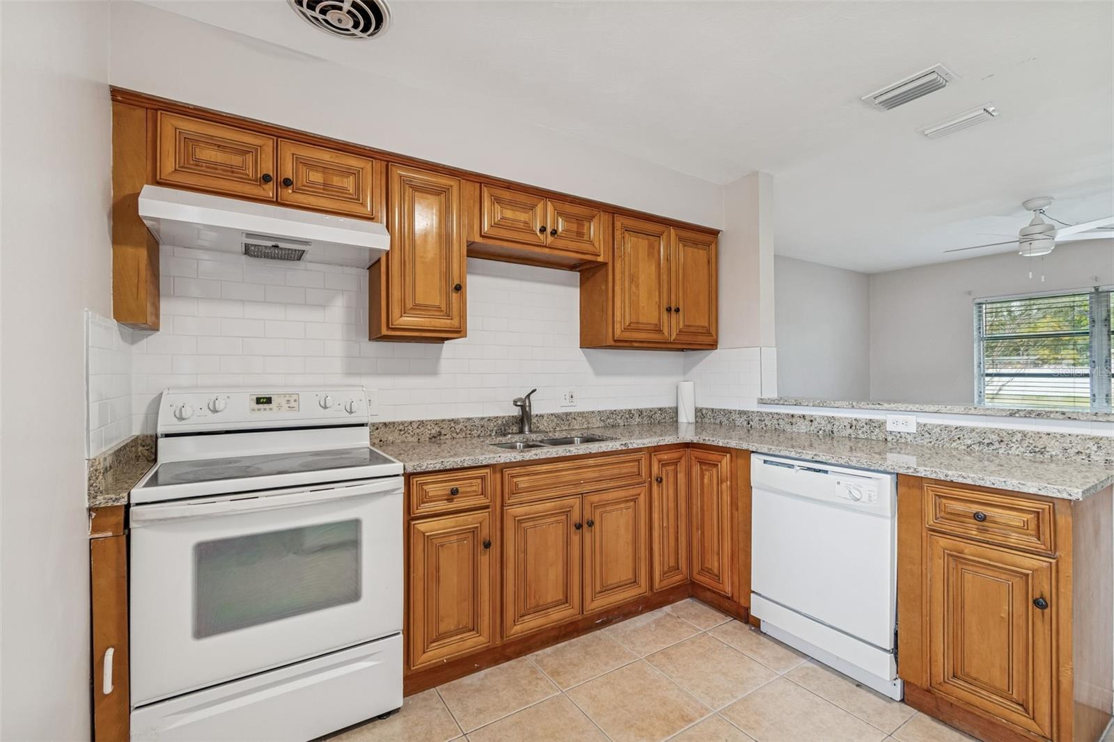 Image 14 of 44 For 10970 Grove Terrace