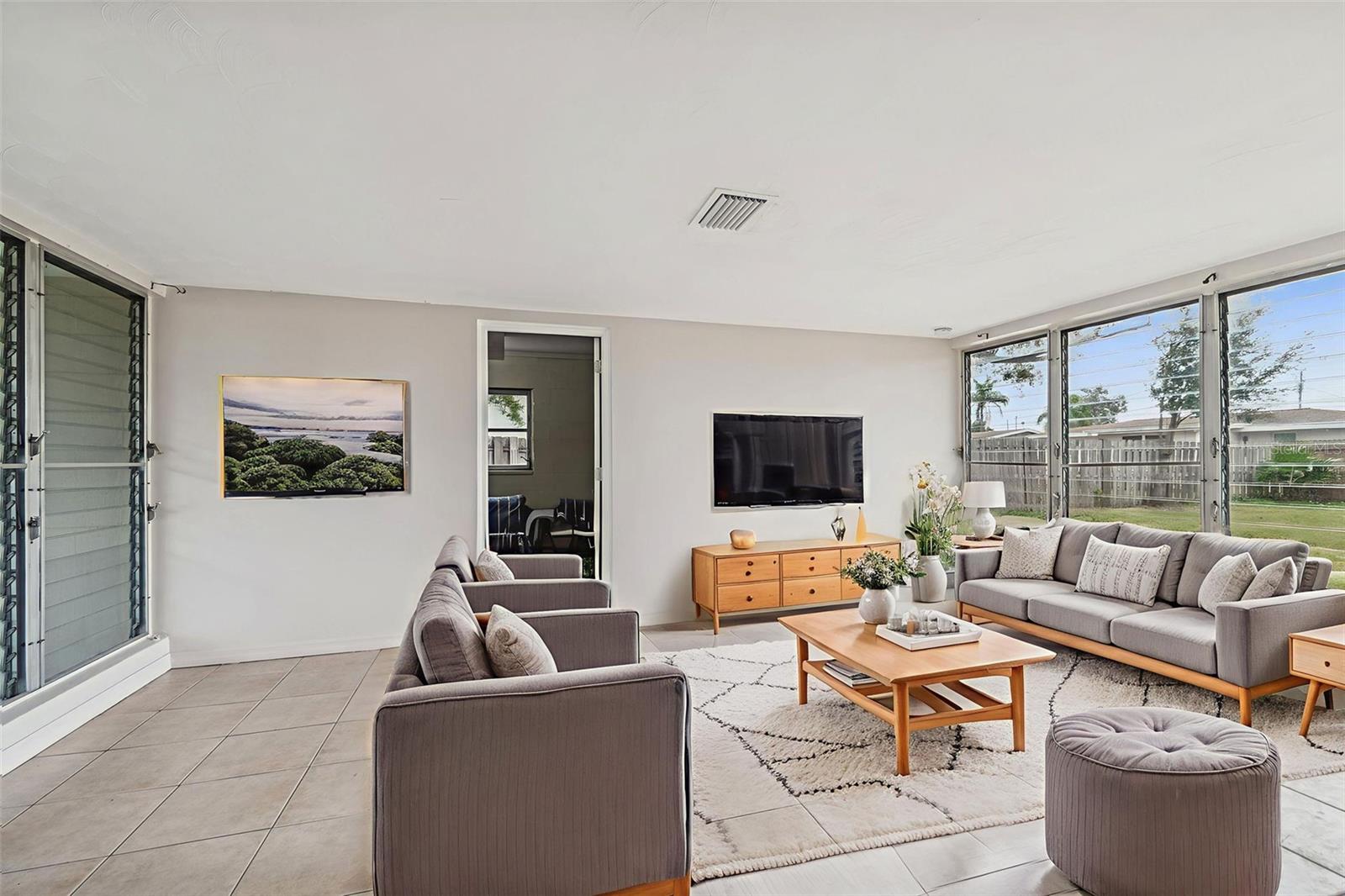 Image 29 of 44 For 10970 Grove Terrace