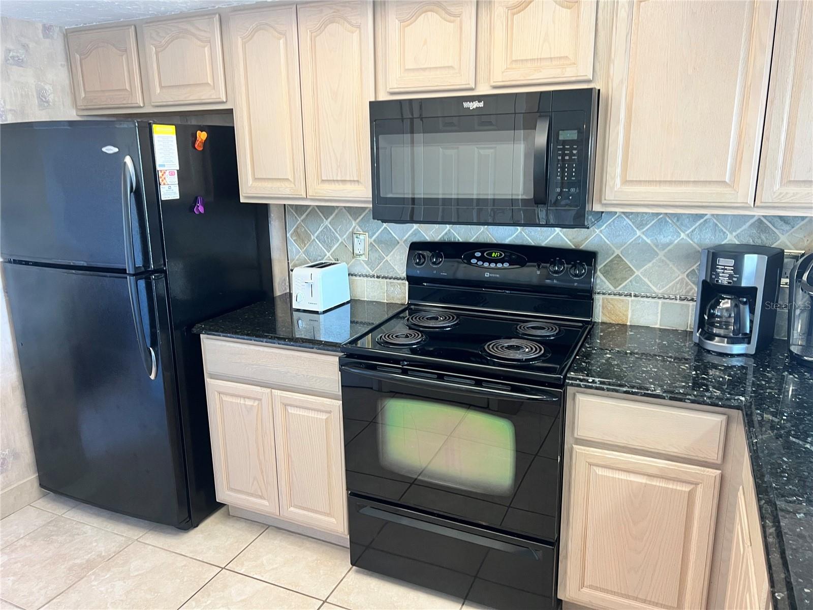 Image 6 of 34 For 1001 Point Of Rocks Road 508