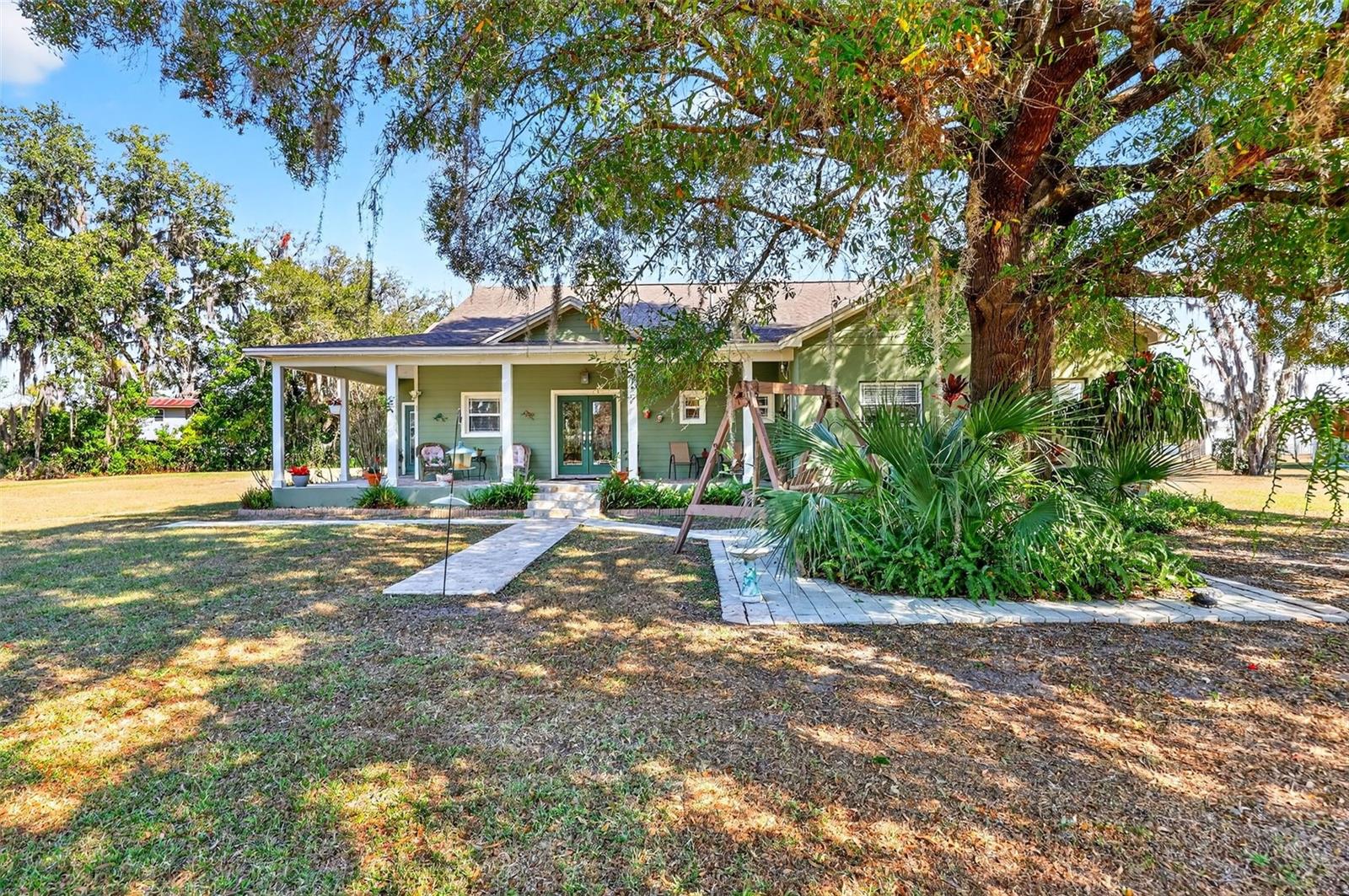 Image 2 of 90 For 8027 Ehren Cutoff