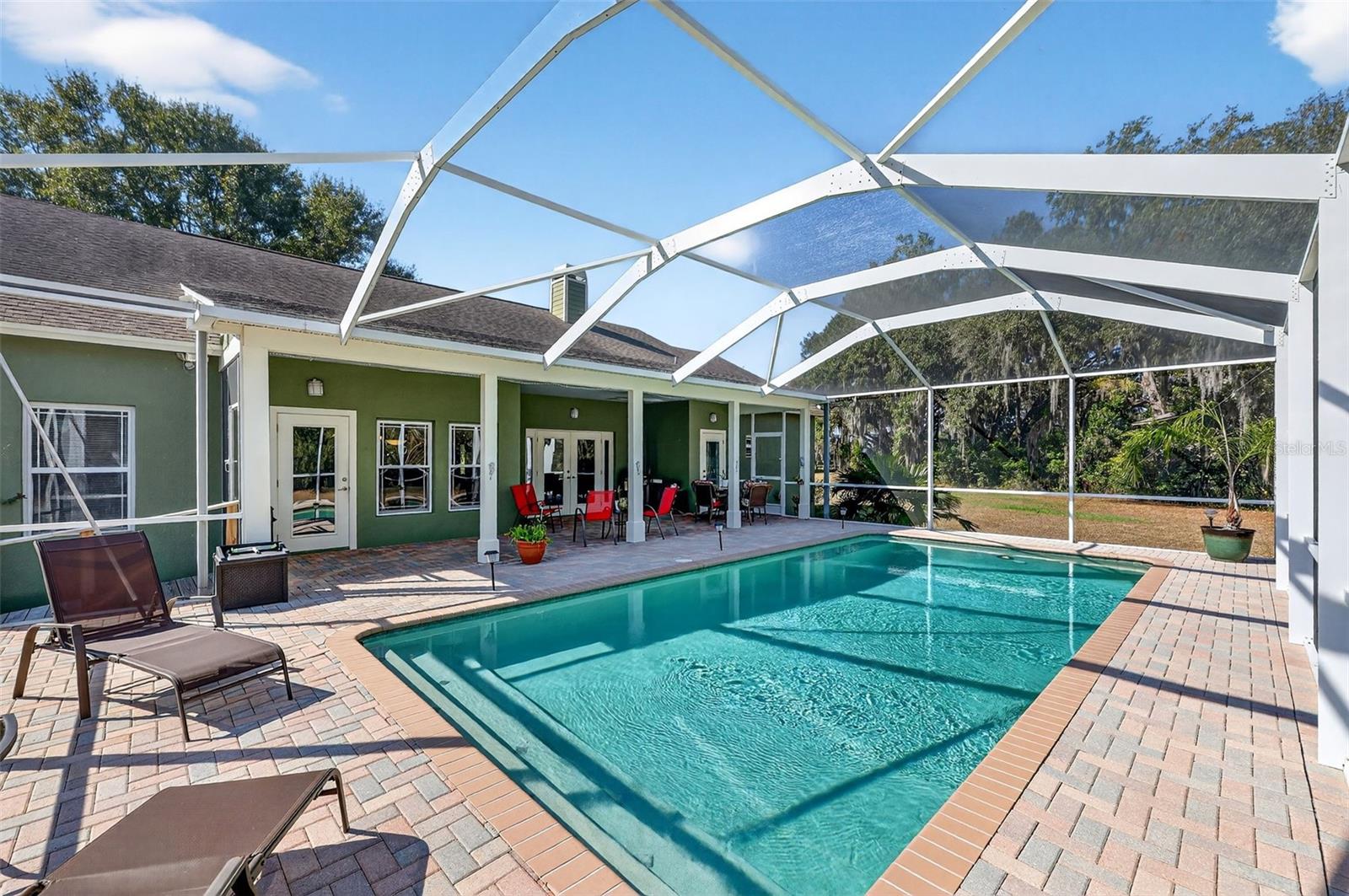 Image 66 of 90 For 8027 Ehren Cutoff