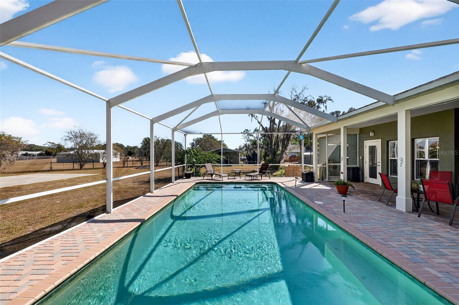 Image 67 of 90 For 8027 Ehren Cutoff