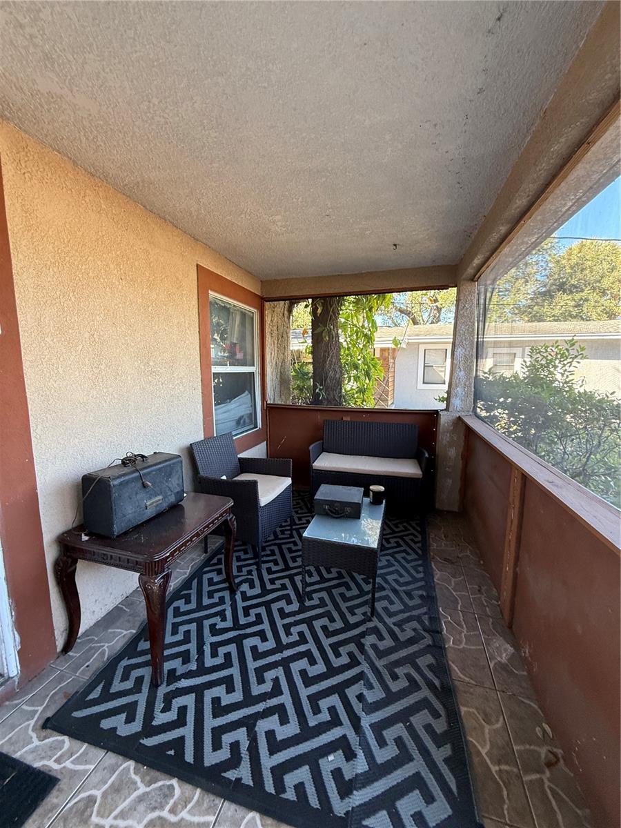 Image 2 of 15 For 1008 Grace Street