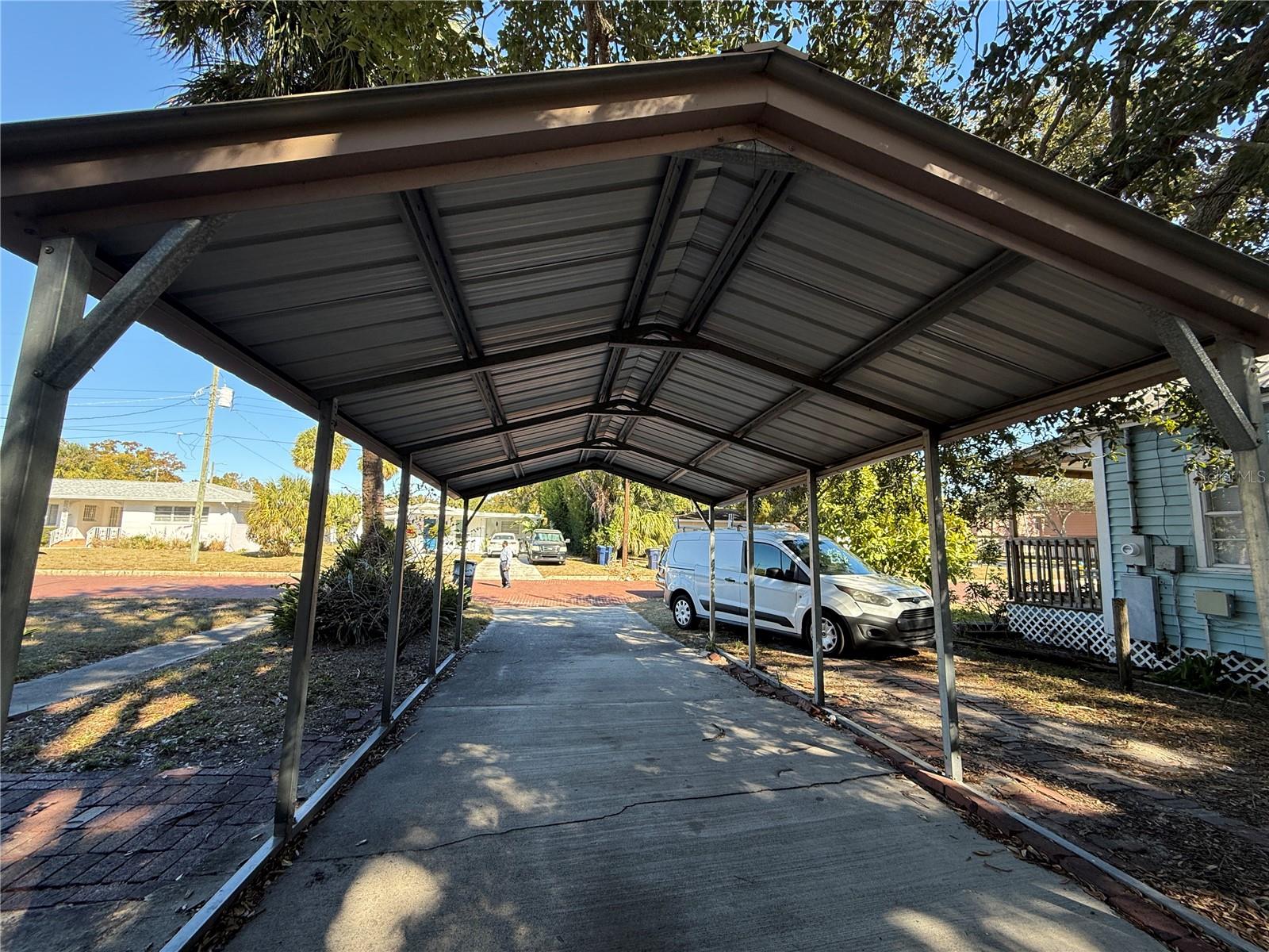 Image 7 of 15 For 1008 Grace Street