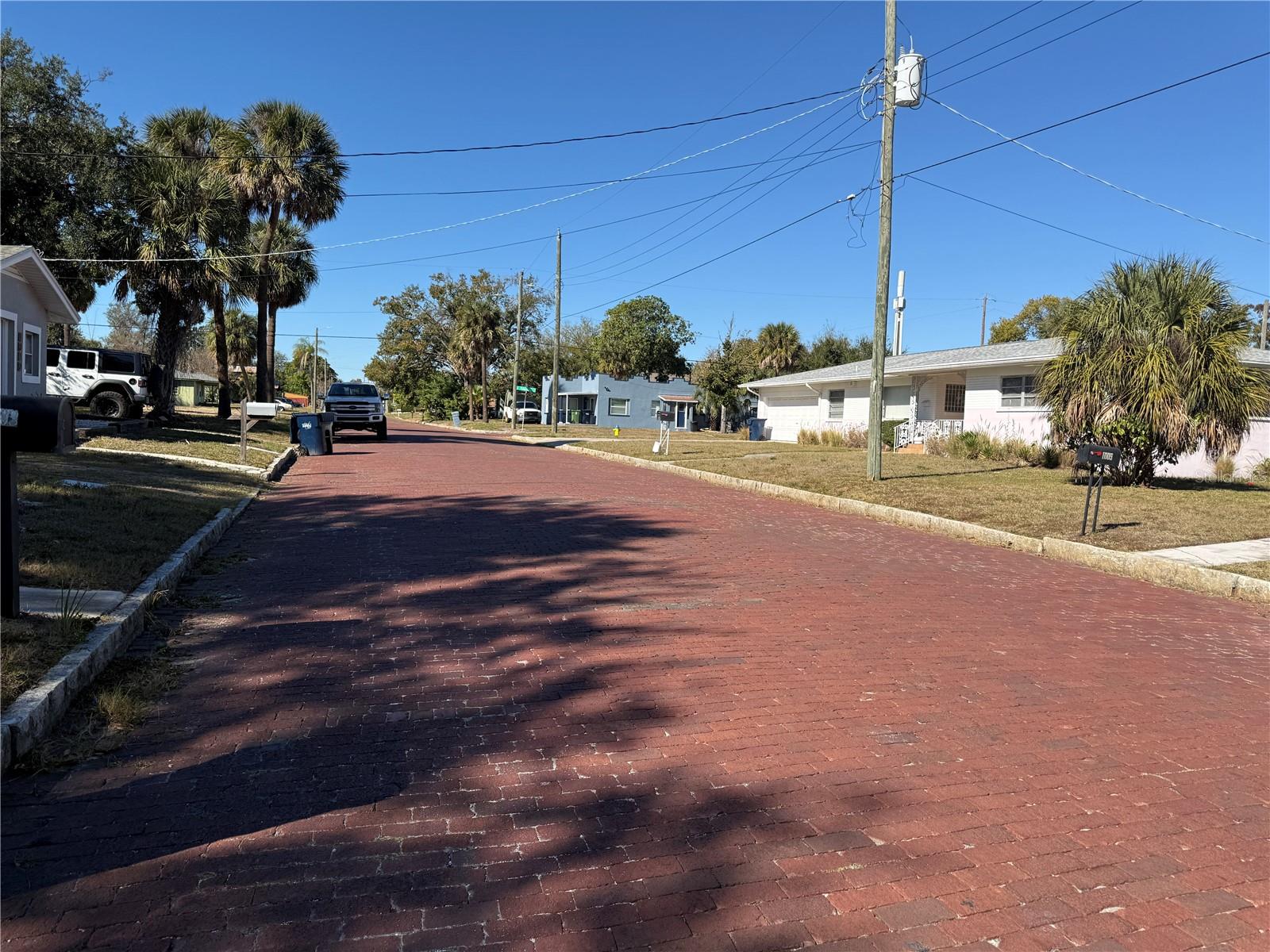 Image 9 of 15 For 1008 Grace Street