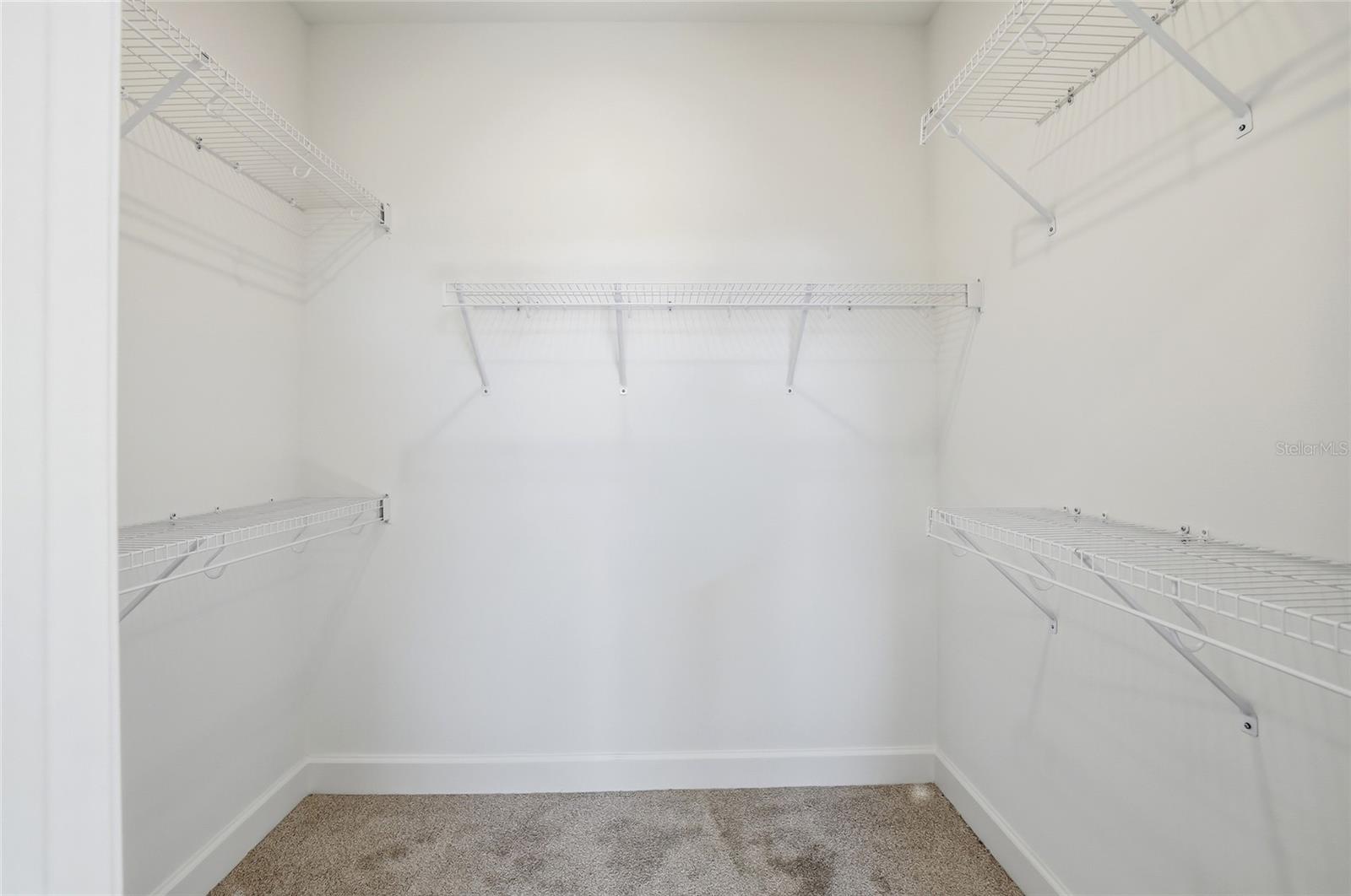 Image 29 of 38 For 2007 Wild Heron Court