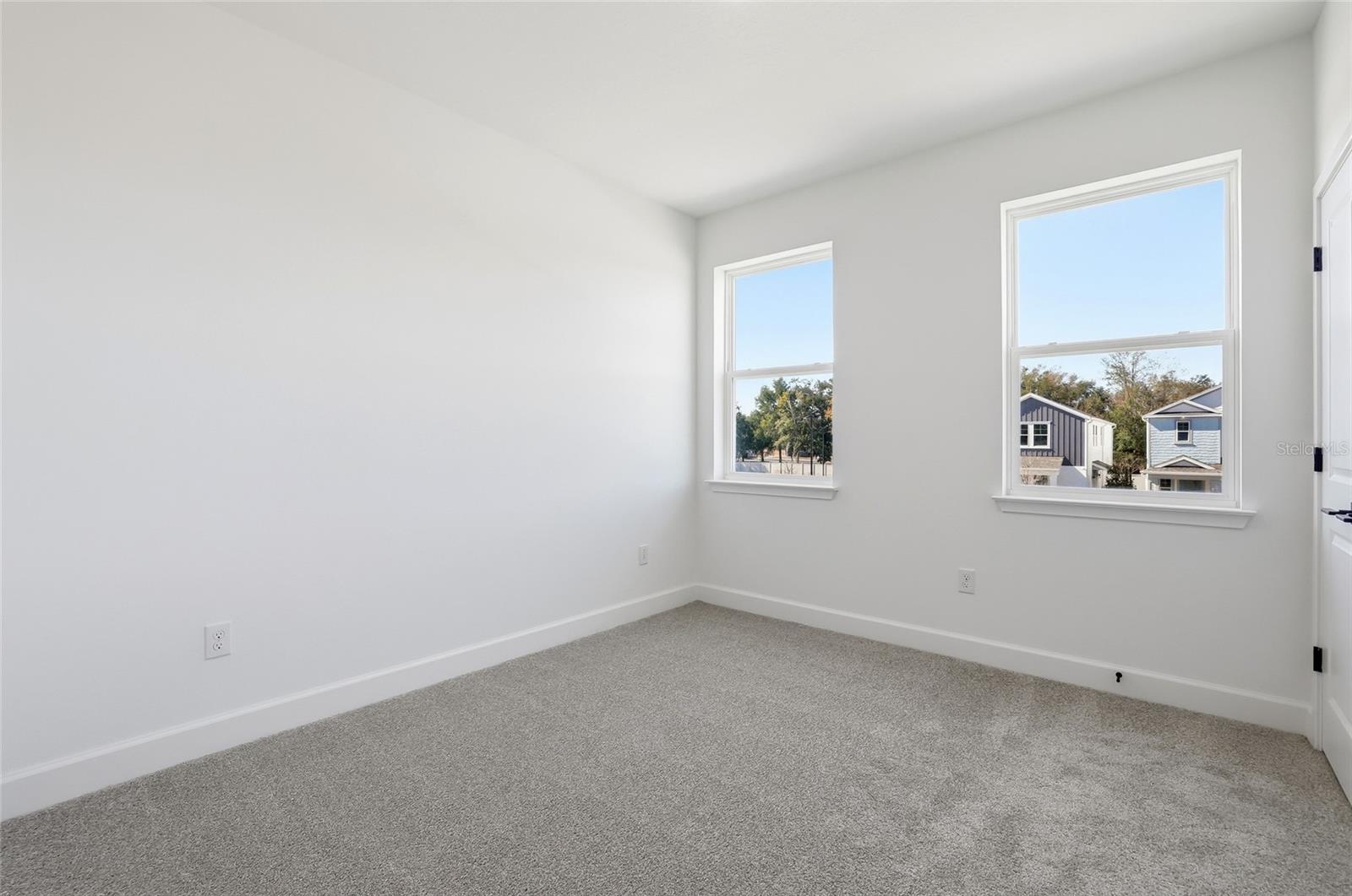 Image 30 of 38 For 2007 Wild Heron Court