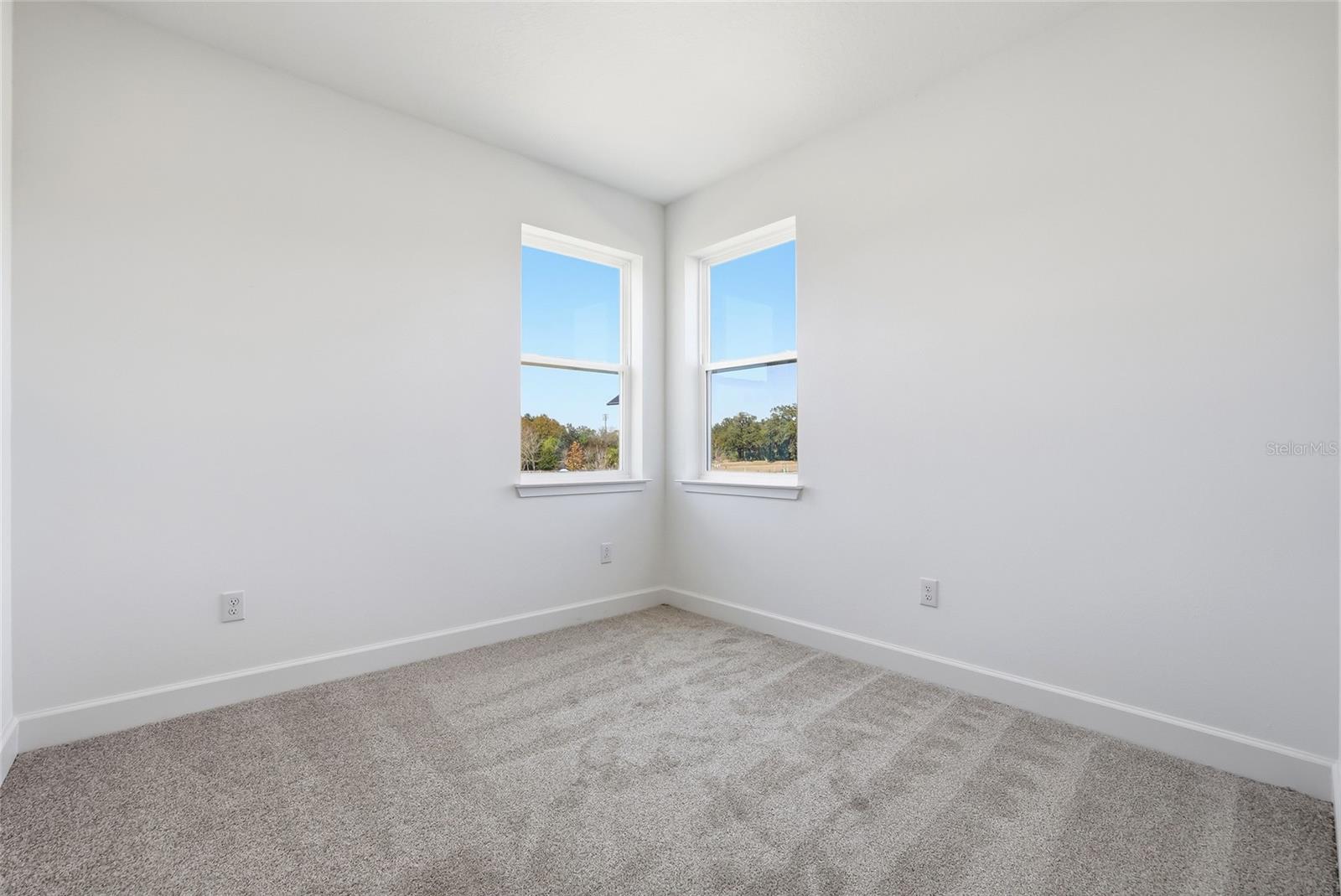 Image 34 of 38 For 2007 Wild Heron Court