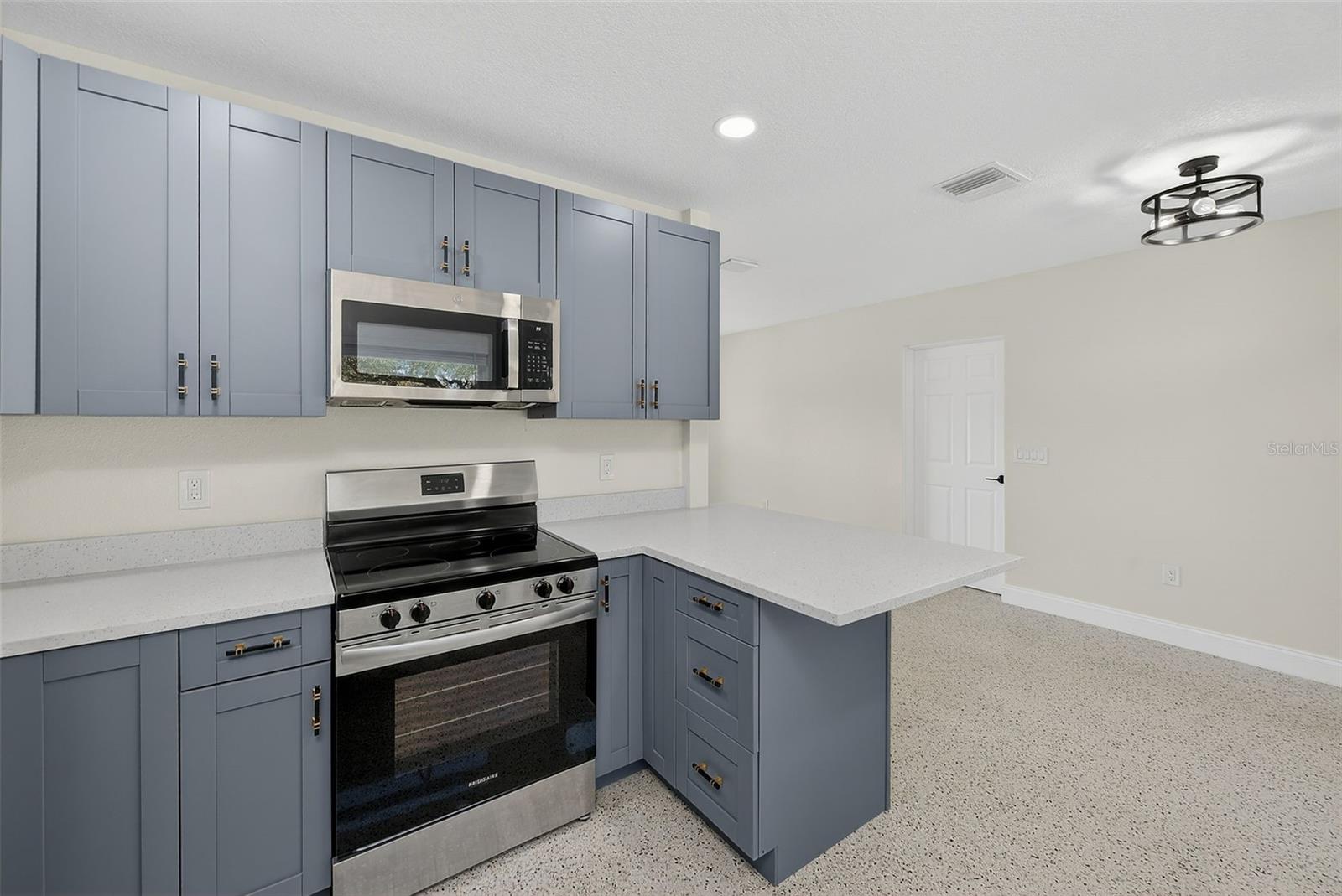 Image 8 of 23 For 1604 Sherwood Street