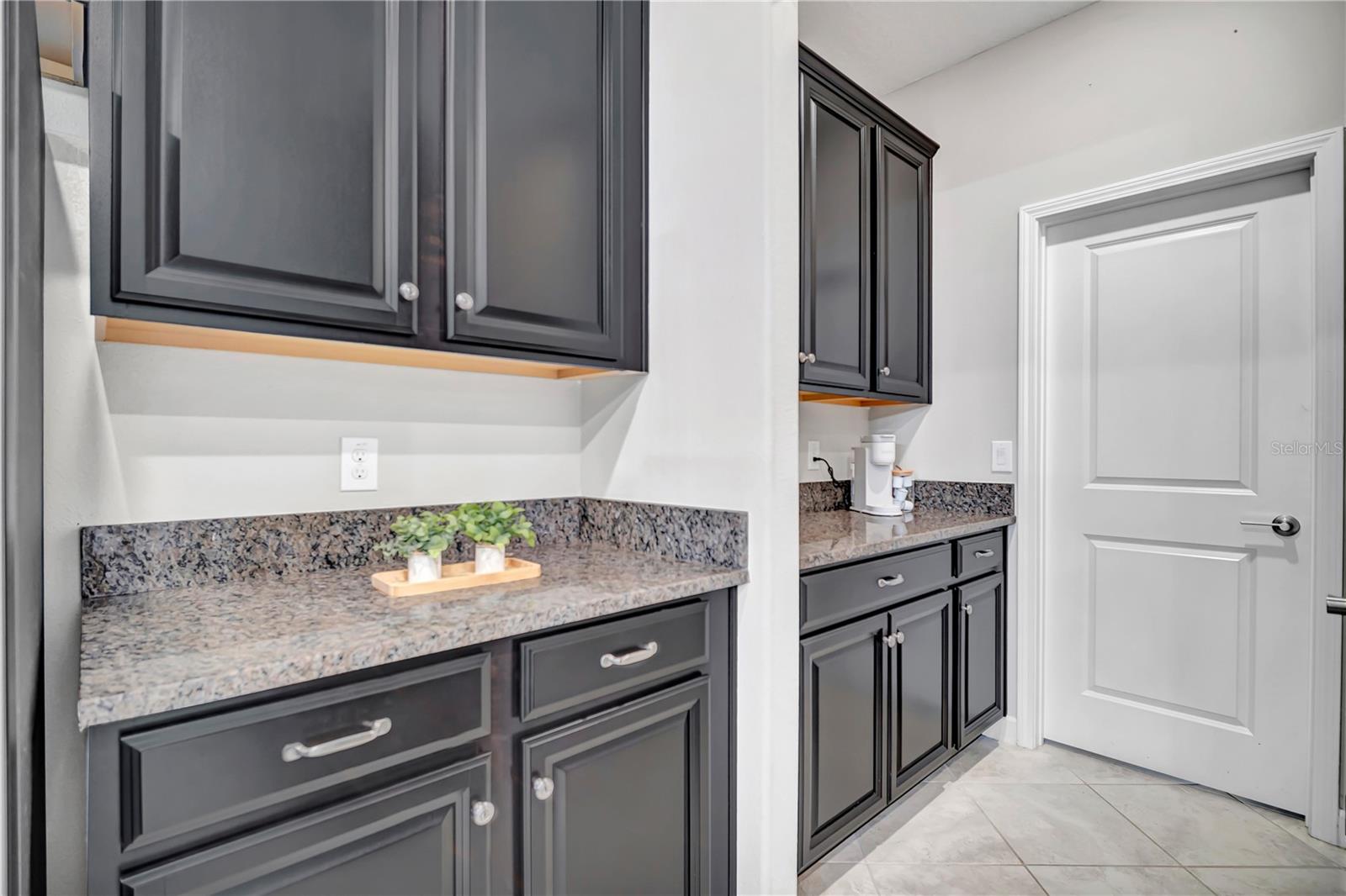 Image 10 of 58 For 32101 Goddard Drive