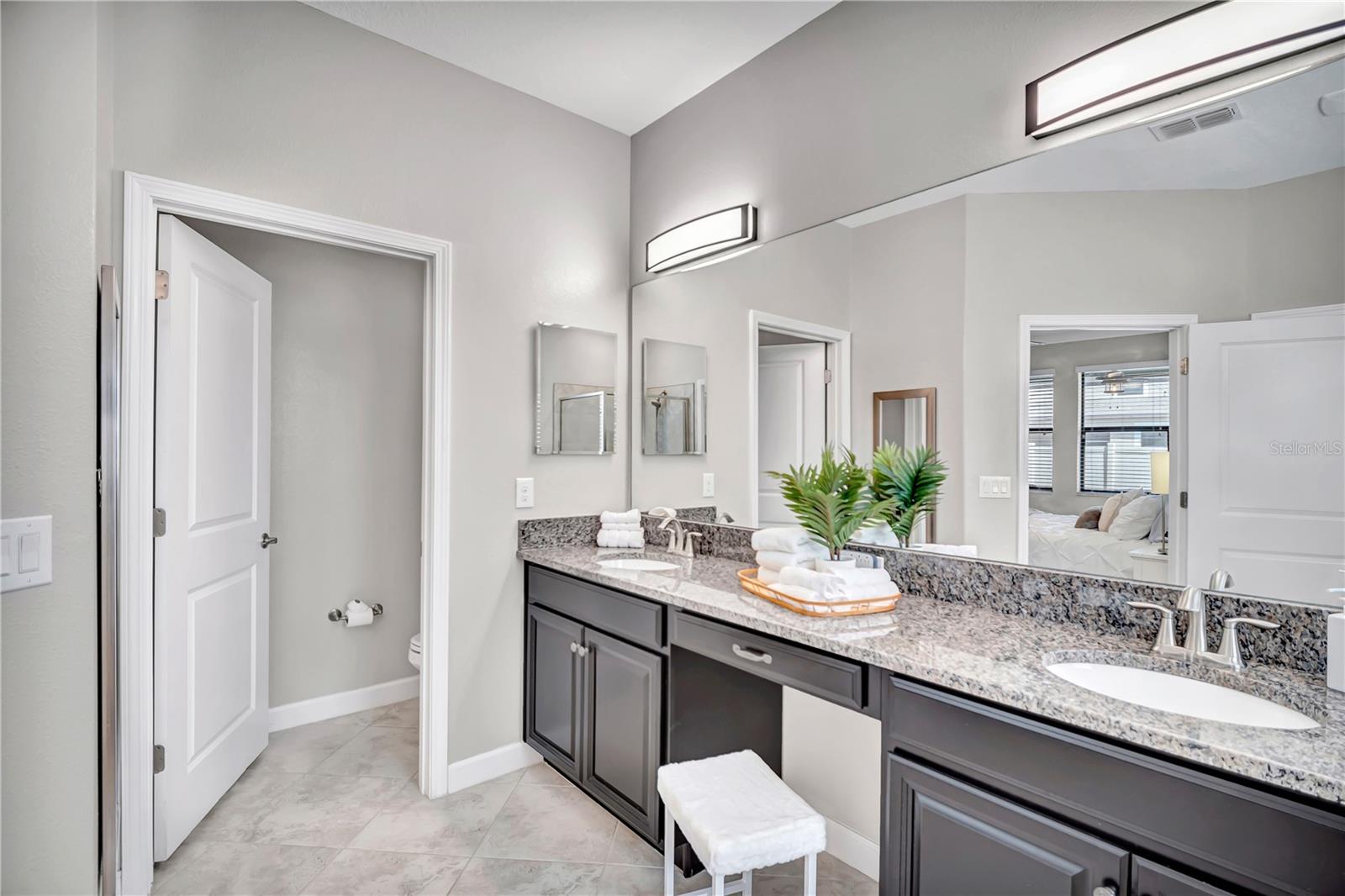 Image 19 of 58 For 32101 Goddard Drive