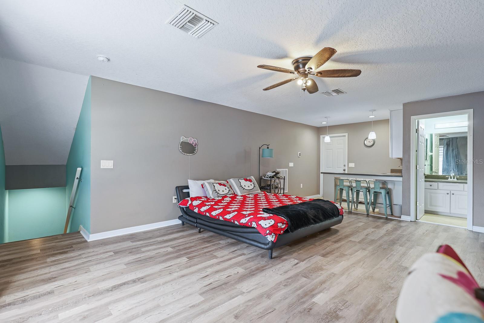 Image 38 of 54 For 12114 Creek Edge Drive