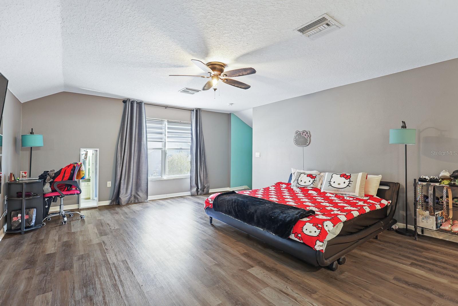 Image 39 of 54 For 12114 Creek Edge Drive