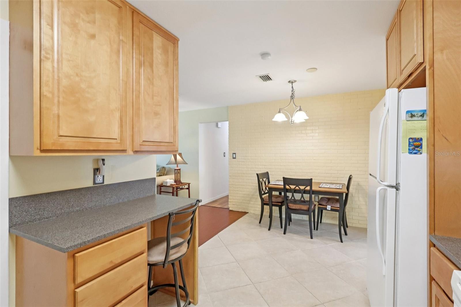 Image 14 of 33 For 1945 Madison Avenue