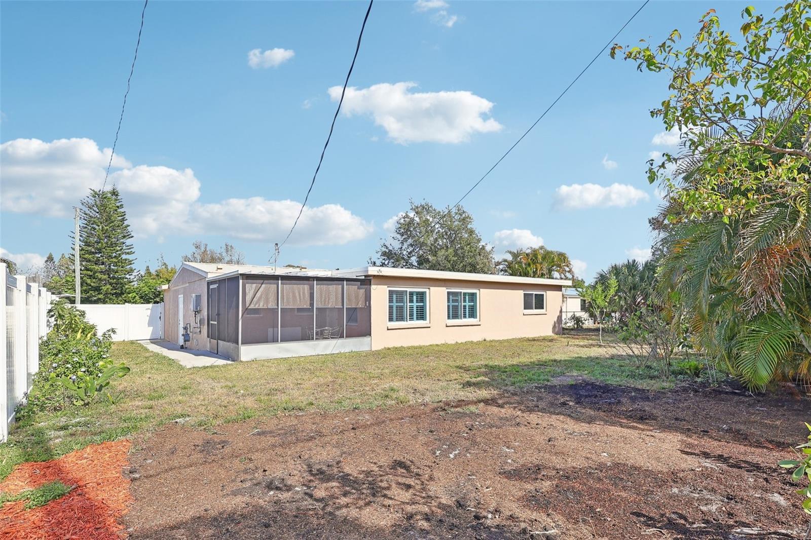 Image 31 of 33 For 1945 Madison Avenue