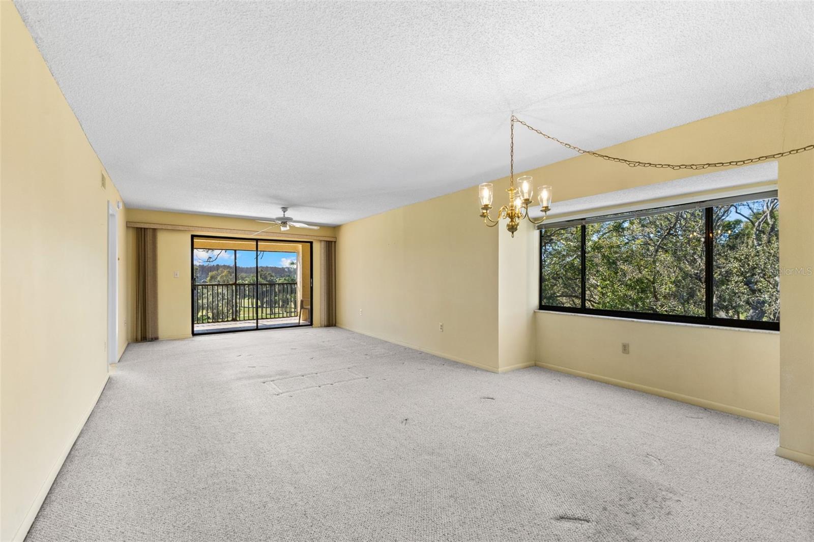 Image 11 of 38 For 1938 Golfview Drive 1938