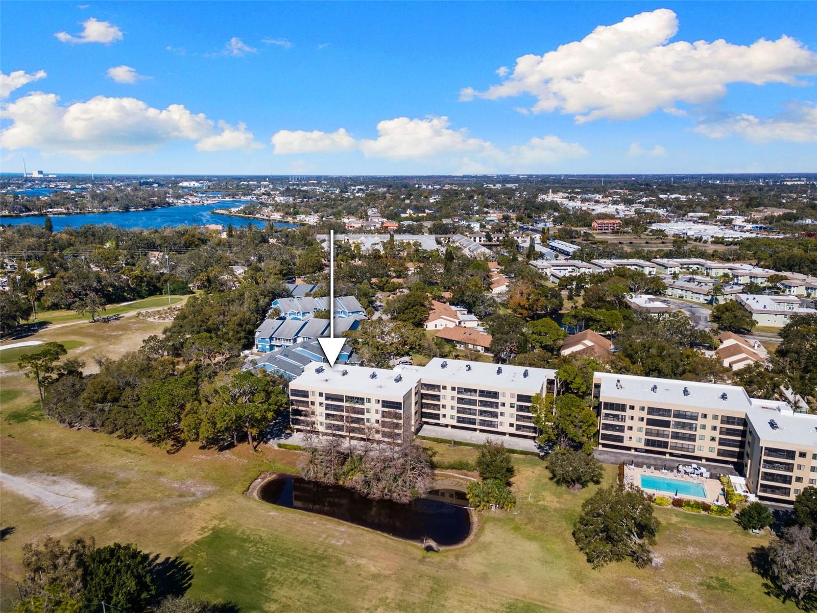 Image 5 of 38 For 1938 Golfview Drive 1938