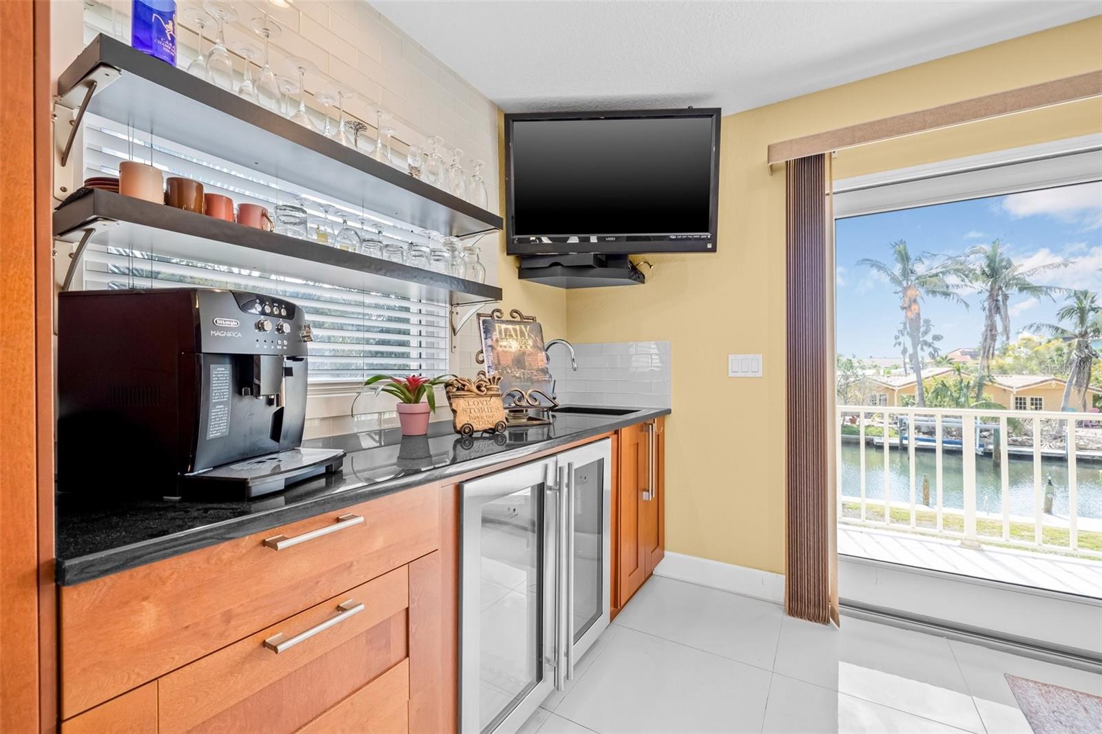 Image 13 of 46 For 614 Norton Street