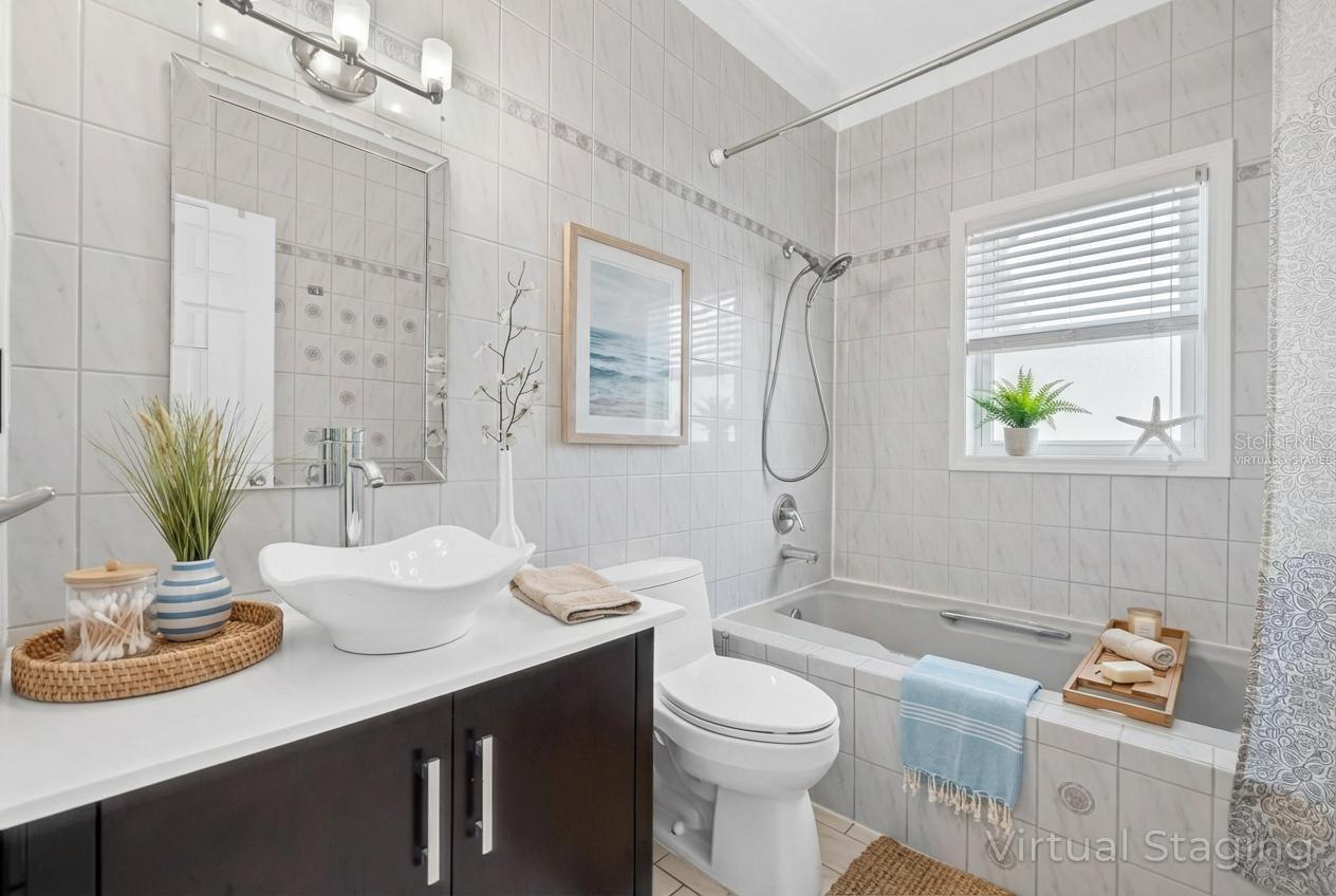 Image 28 of 46 For 614 Norton Street