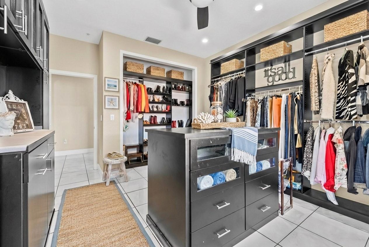 Image 34 of 46 For 614 Norton Street