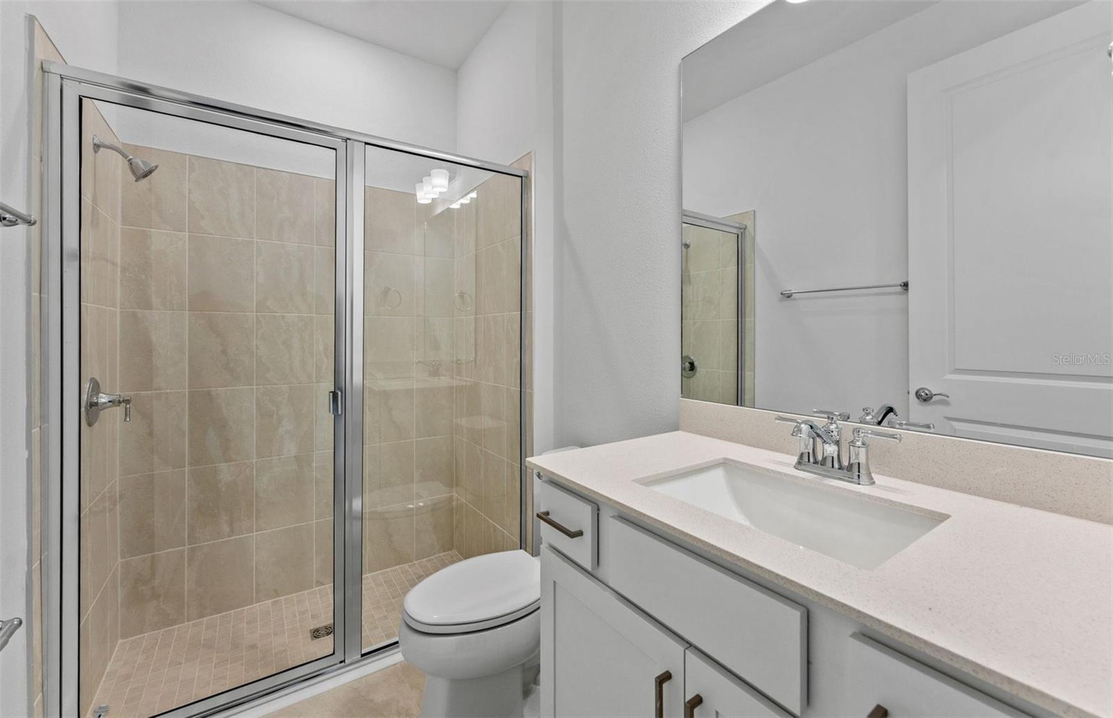 Listing photo id 12 for 5164 Everlong Drive