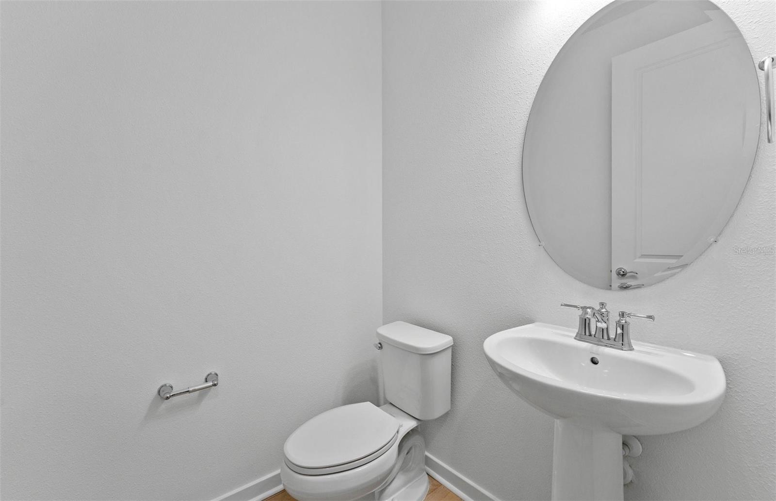 Listing photo id 6 for 5164 Everlong Drive