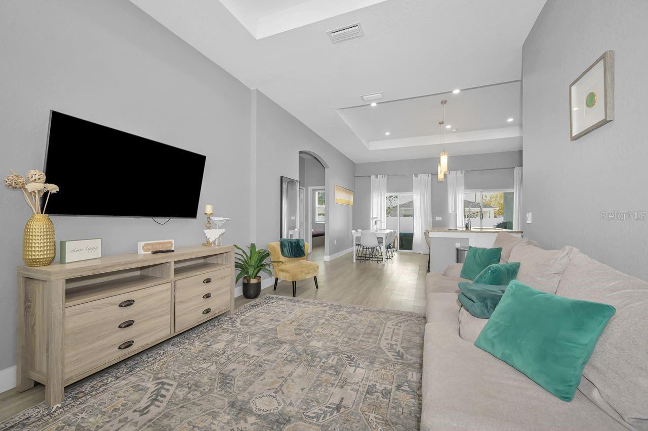 Image 14 of 54 For 13266 Clay Avenue