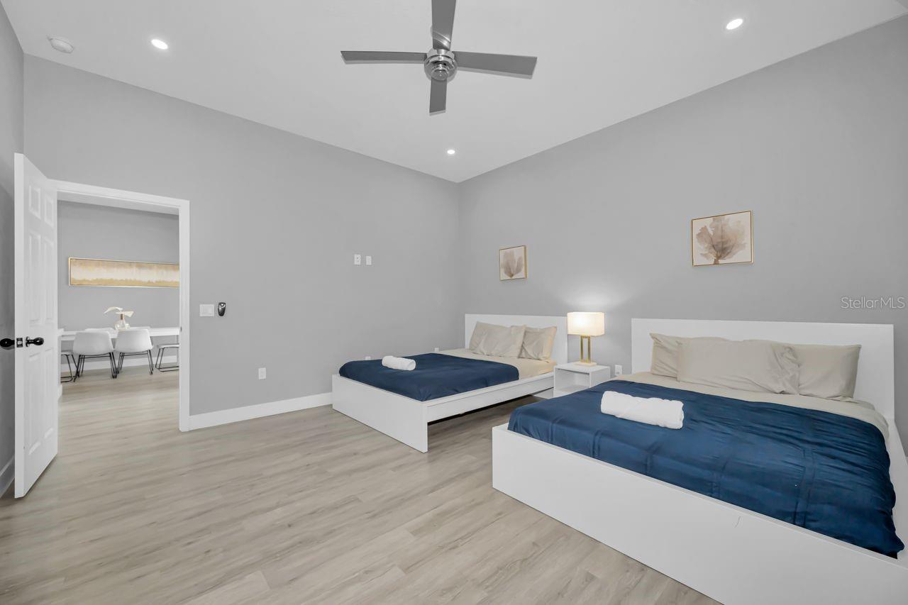 Image 27 of 54 For 13266 Clay Avenue