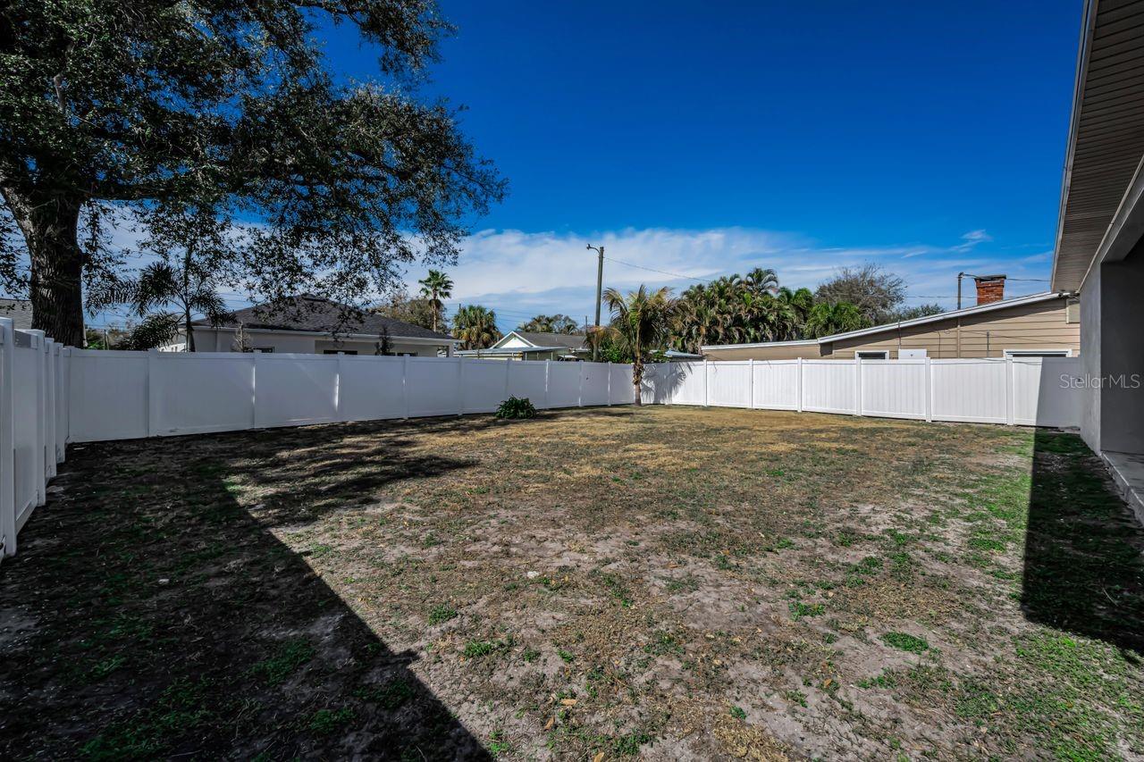 Image 45 of 54 For 13266 Clay Avenue