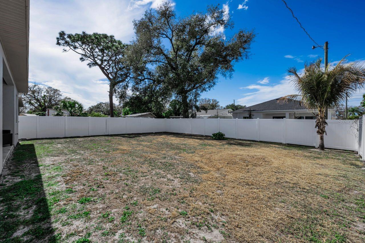 Image 48 of 54 For 13266 Clay Avenue