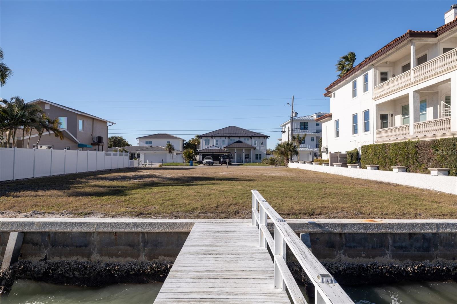 Image 18 of 19 For 11285 9th Street E