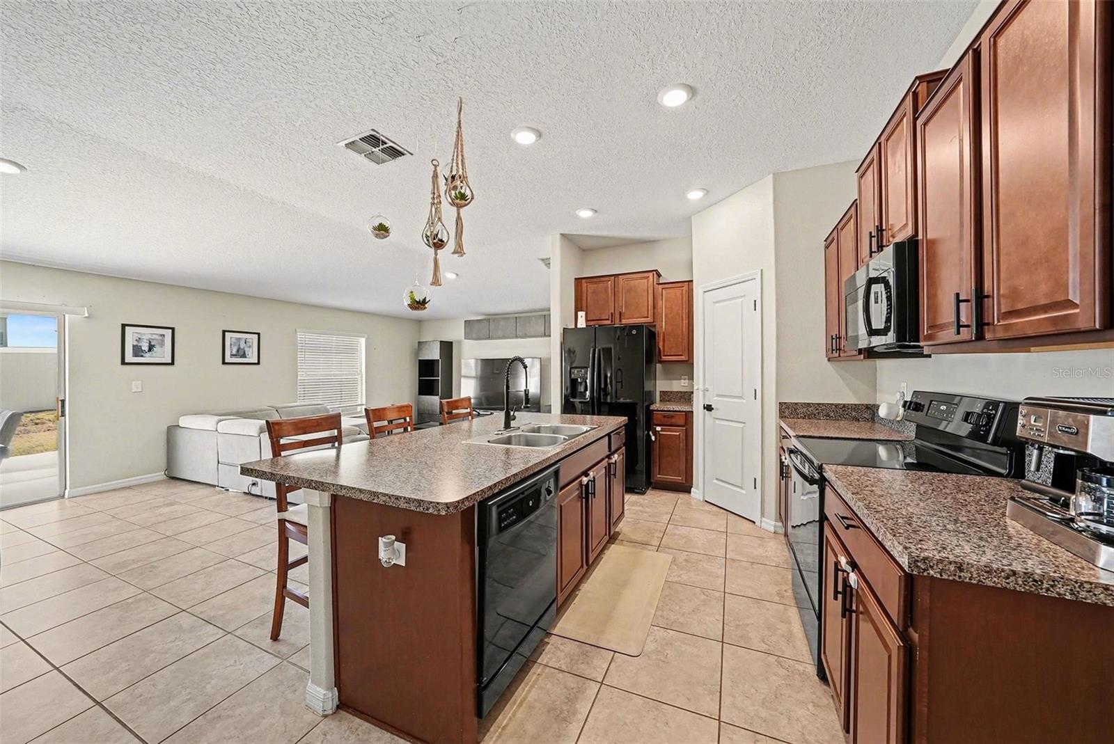 Image 11 of 25 For 10128 Crested Fringe Drive