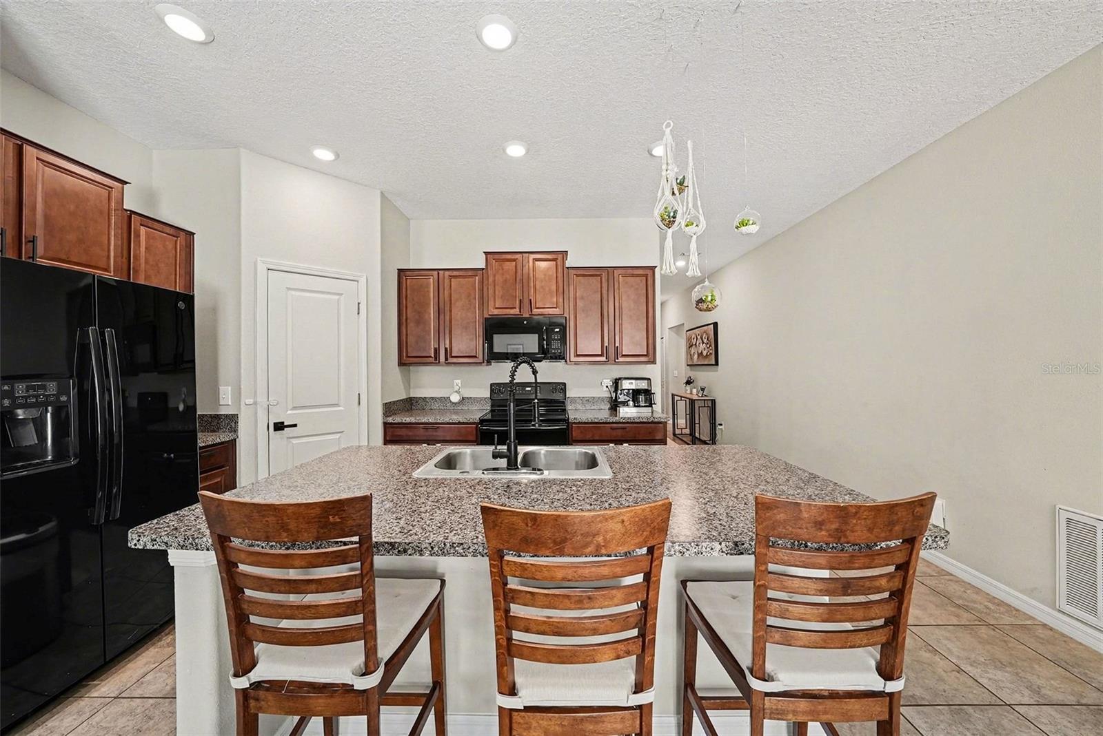 Image 14 of 25 For 10128 Crested Fringe Drive