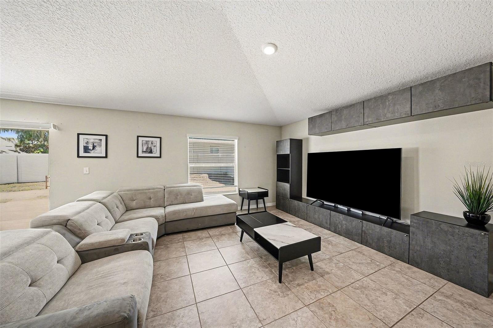 Image 2 of 25 For 10128 Crested Fringe Drive