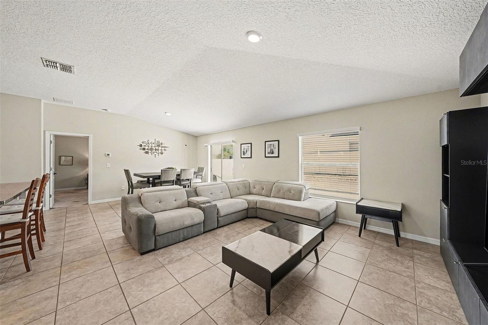 Image 7 of 25 For 10128 Crested Fringe Drive