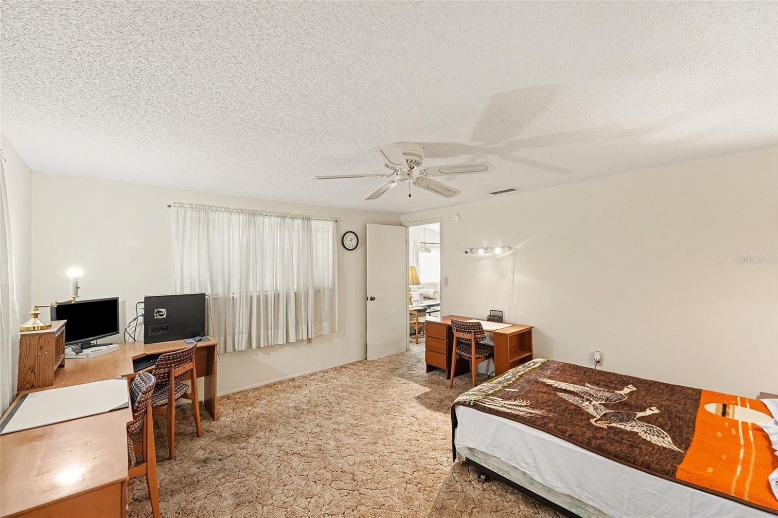 Image 12 of 18 For 1529 Coachlight Way