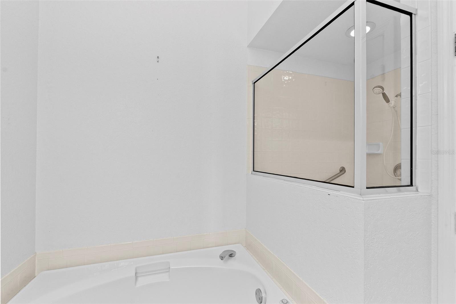 Image 26 of 54 For 1743 Lake Heron