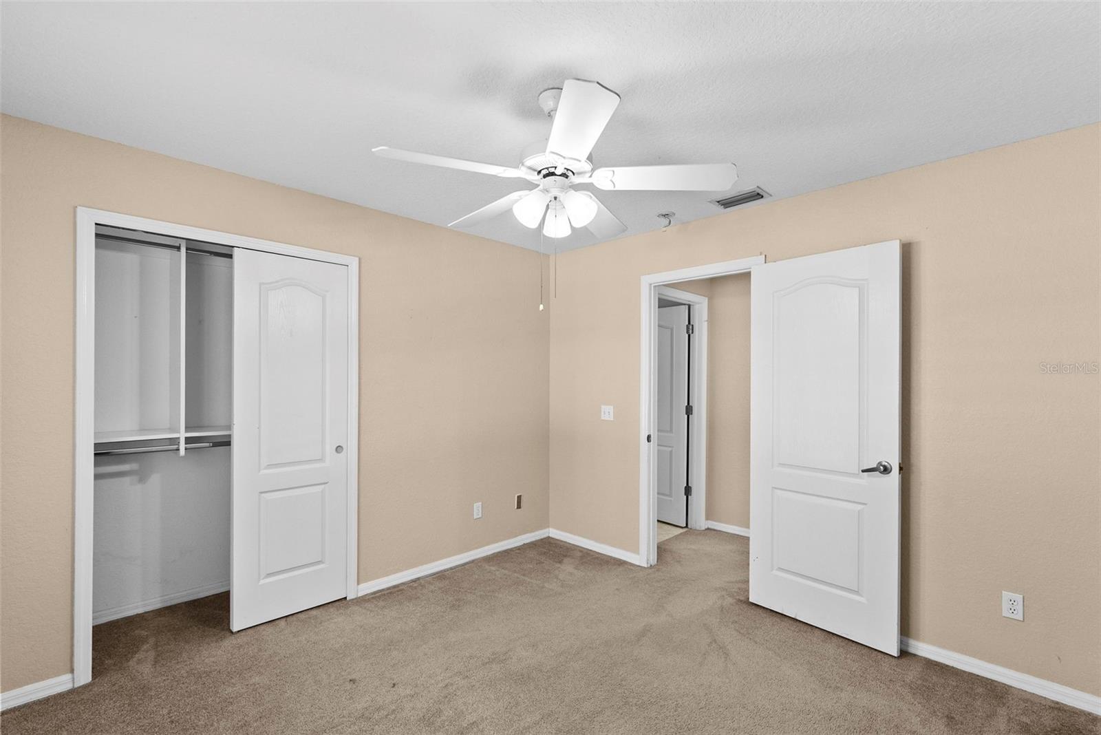 Image 32 of 54 For 1743 Lake Heron