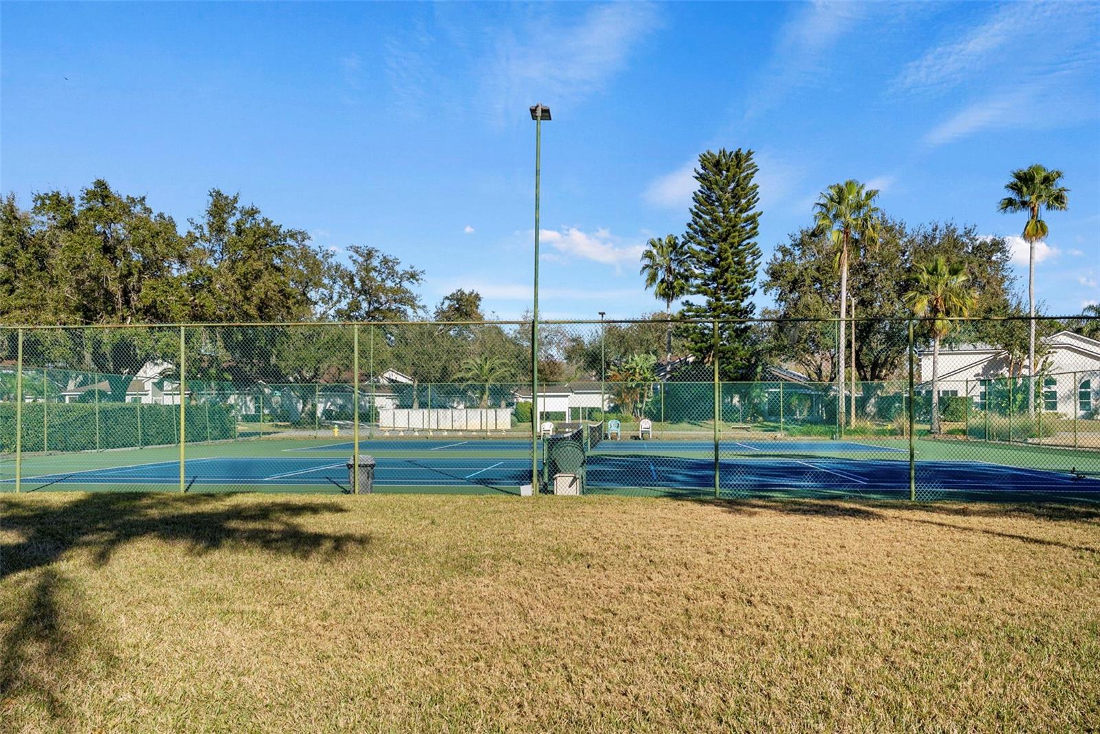 Image 43 of 54 For 1743 Lake Heron