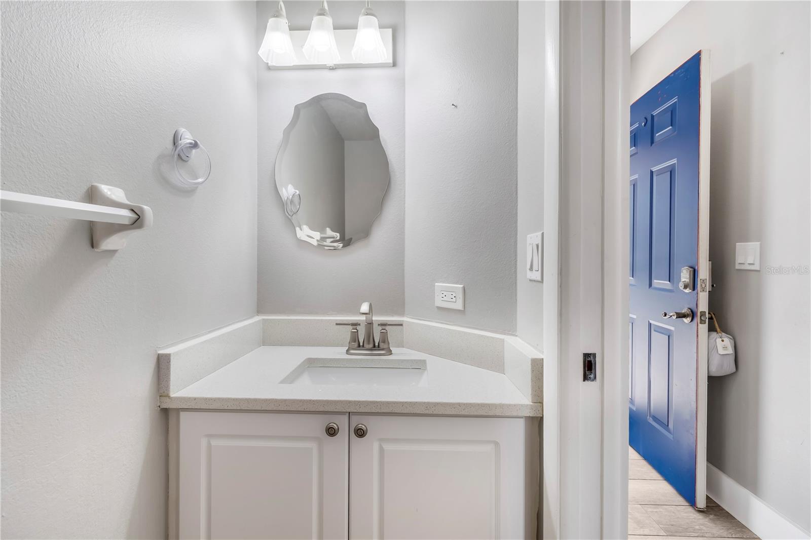 Image 17 of 68 For 1684 Fry Court