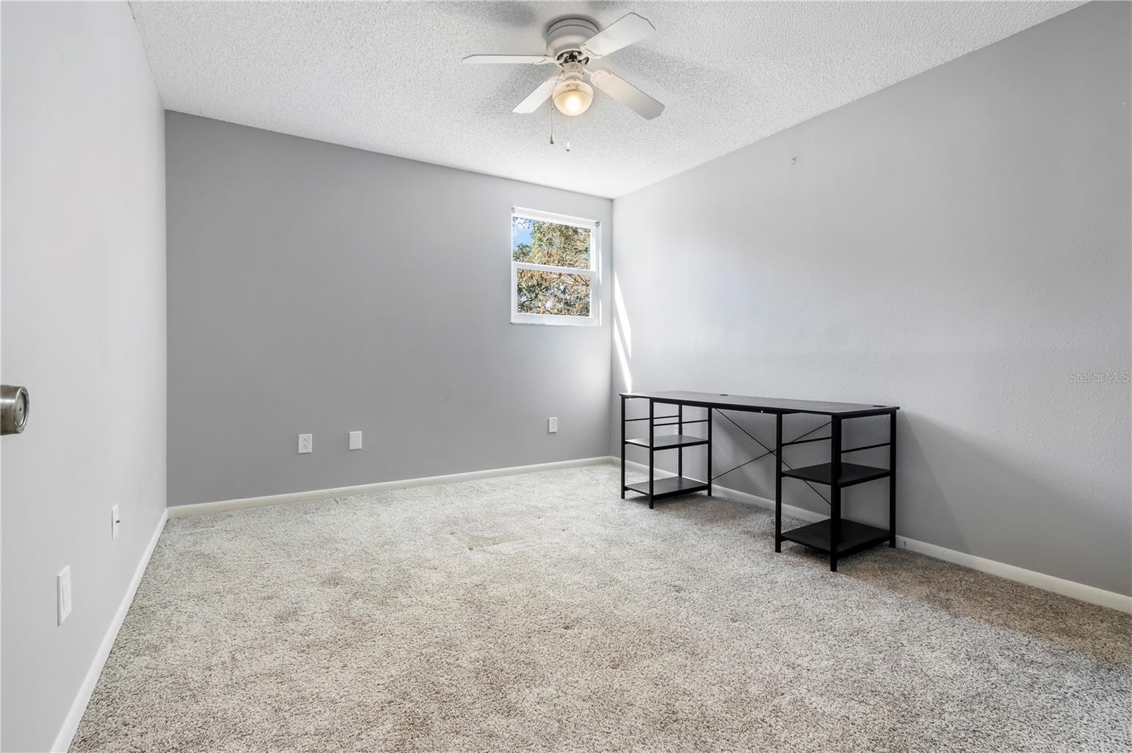 Image 38 of 68 For 1684 Fry Court